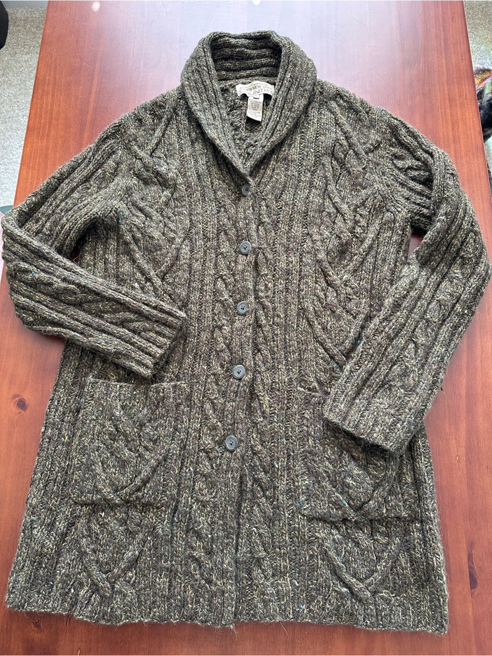 VNTG HANDKNIT Wool Jones New York Olive Shawl Collar Cable Knit Cardigan